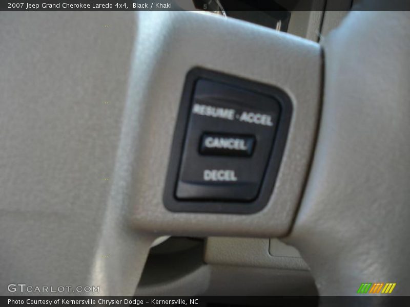 Black / Khaki 2007 Jeep Grand Cherokee Laredo 4x4