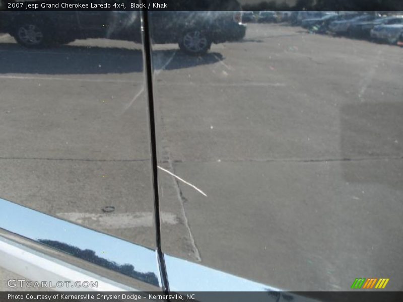 Black / Khaki 2007 Jeep Grand Cherokee Laredo 4x4