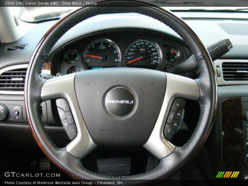 Onyx Black / Ebony 2009 GMC Yukon Denali AWD