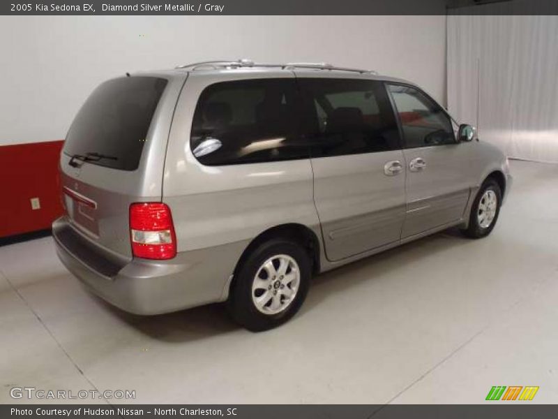 Diamond Silver Metallic / Gray 2005 Kia Sedona EX