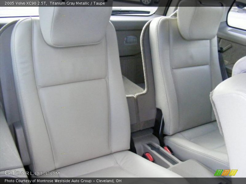  2005 XC90 2.5T Taupe Interior
