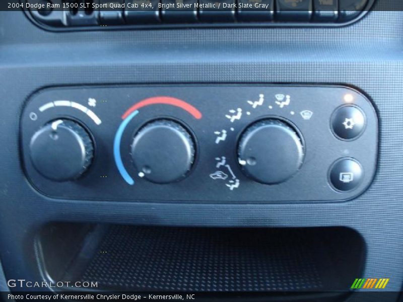 Bright Silver Metallic / Dark Slate Gray 2004 Dodge Ram 1500 SLT Sport Quad Cab 4x4