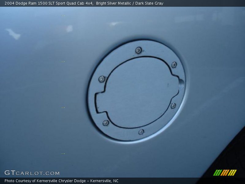 Bright Silver Metallic / Dark Slate Gray 2004 Dodge Ram 1500 SLT Sport Quad Cab 4x4