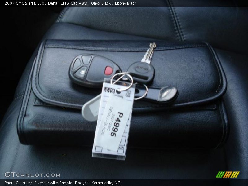 Onyx Black / Ebony Black 2007 GMC Sierra 1500 Denali Crew Cab 4WD