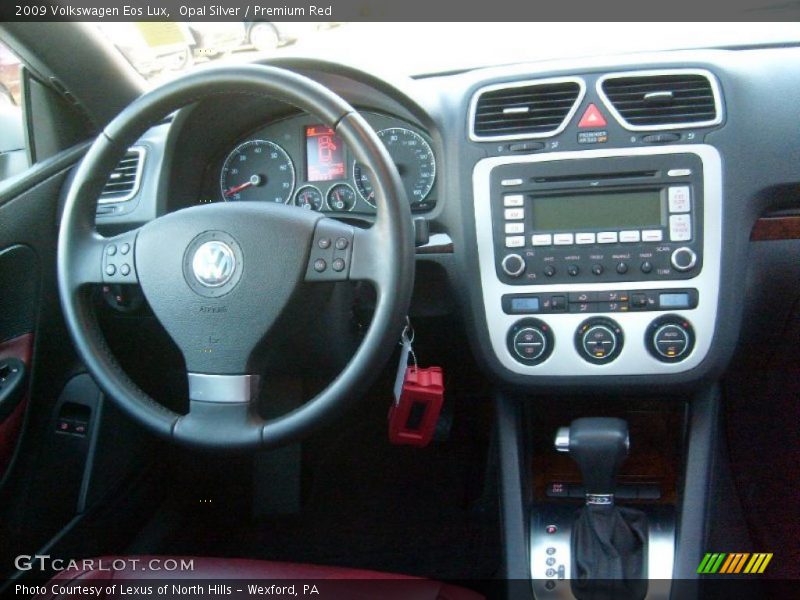 Dashboard of 2009 Eos Lux