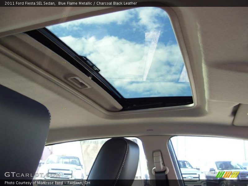 Sunroof of 2011 Fiesta SEL Sedan