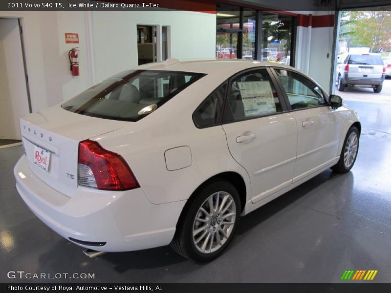 Ice White / Dalaro Quartz T-Tec 2011 Volvo S40 T5