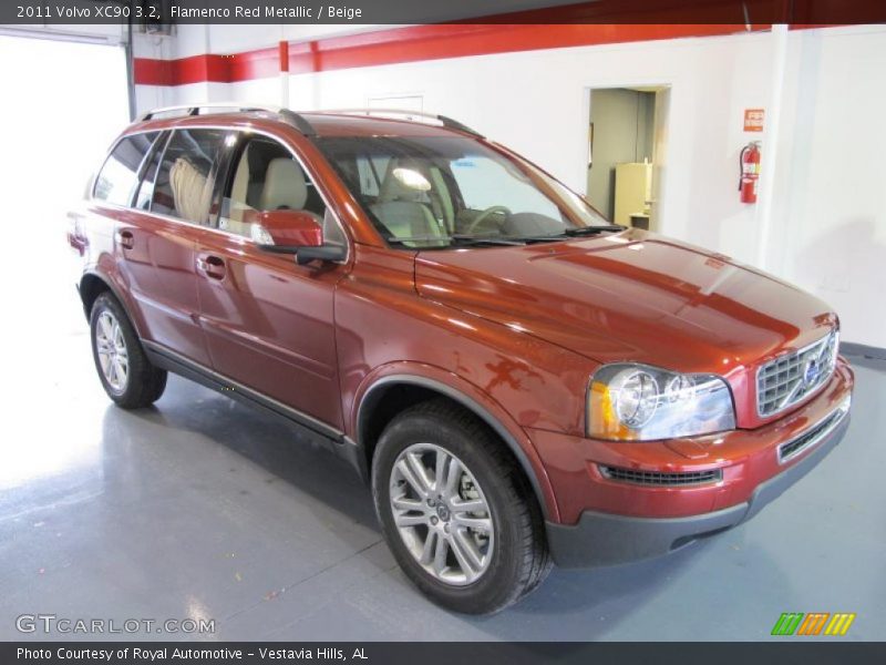 Front 3/4 View of 2011 XC90 3.2