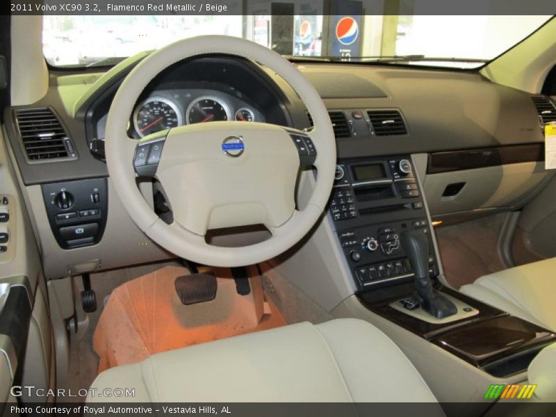 Dashboard of 2011 XC90 3.2