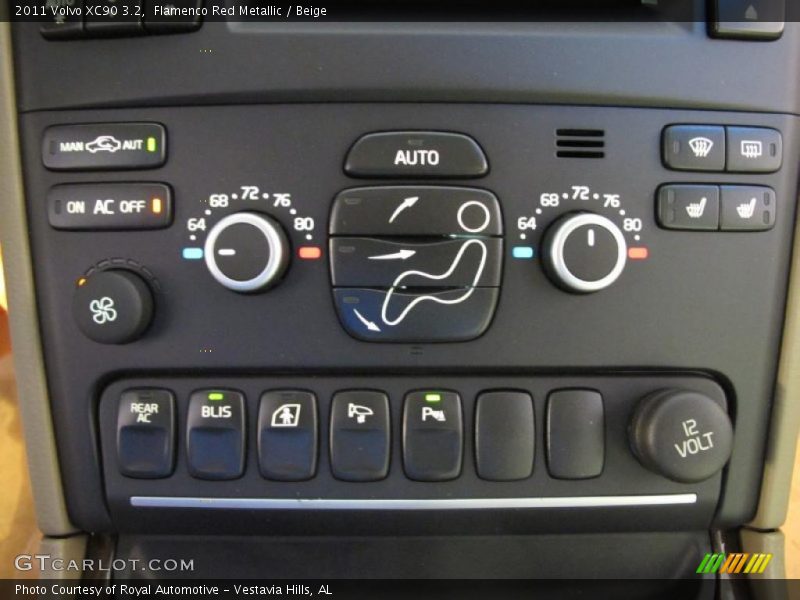Controls of 2011 XC90 3.2