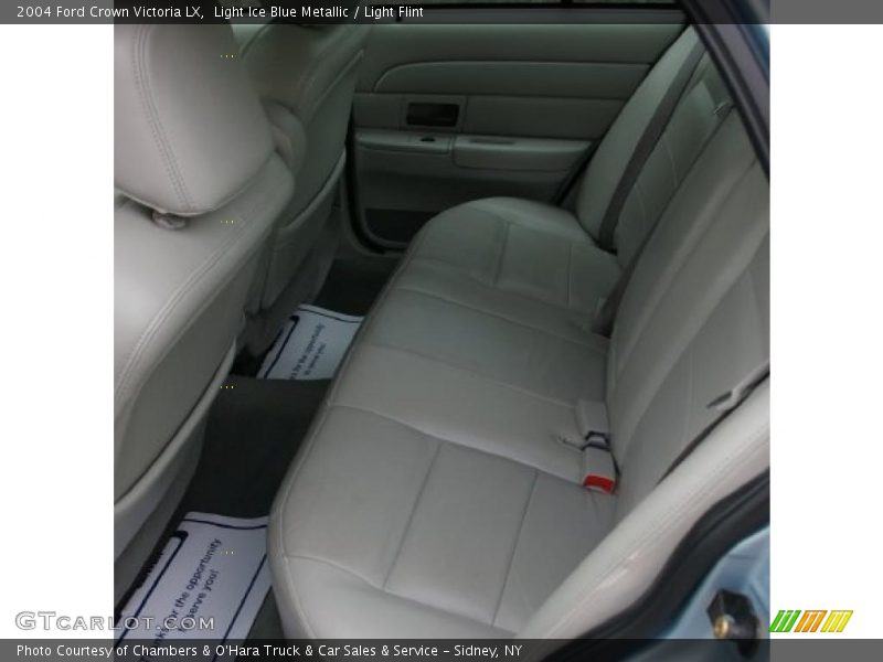  2004 Crown Victoria LX Light Flint Interior