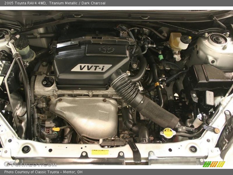 Titanium Metallic / Dark Charcoal 2005 Toyota RAV4 4WD