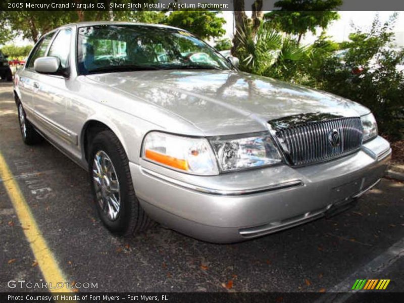 Silver Birch Metallic / Medium Parchment 2005 Mercury Grand Marquis GS