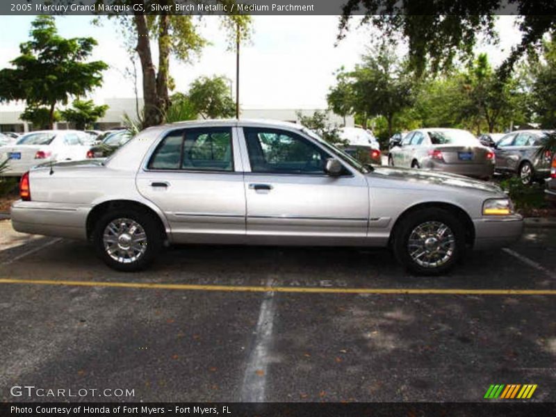 Silver Birch Metallic / Medium Parchment 2005 Mercury Grand Marquis GS