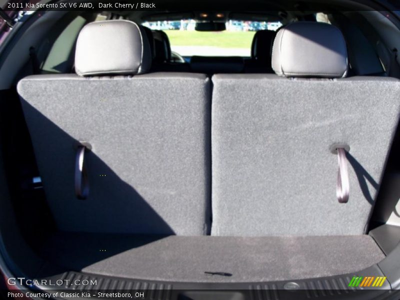  2011 Sorento SX V6 AWD Trunk