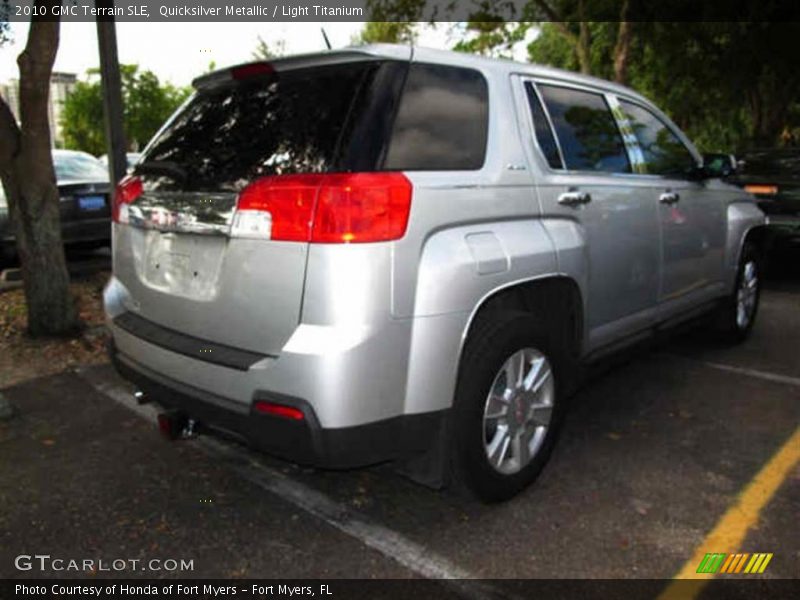 Quicksilver Metallic / Light Titanium 2010 GMC Terrain SLE