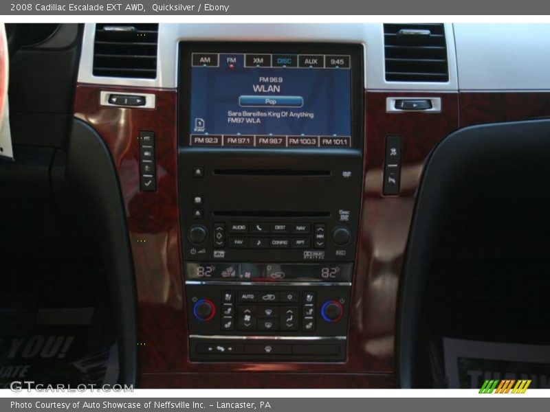 Controls of 2008 Escalade EXT AWD