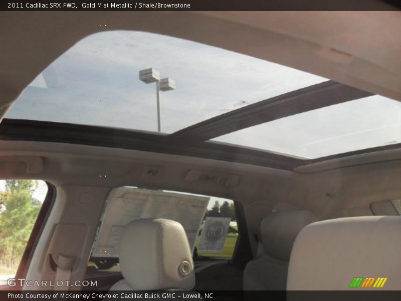 Sunroof of 2011 SRX FWD