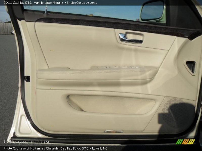 Door Panel of 2011 DTS 