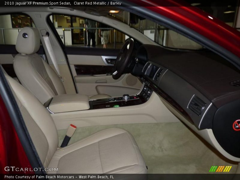  2010 XF Premium Sport Sedan Barley Interior