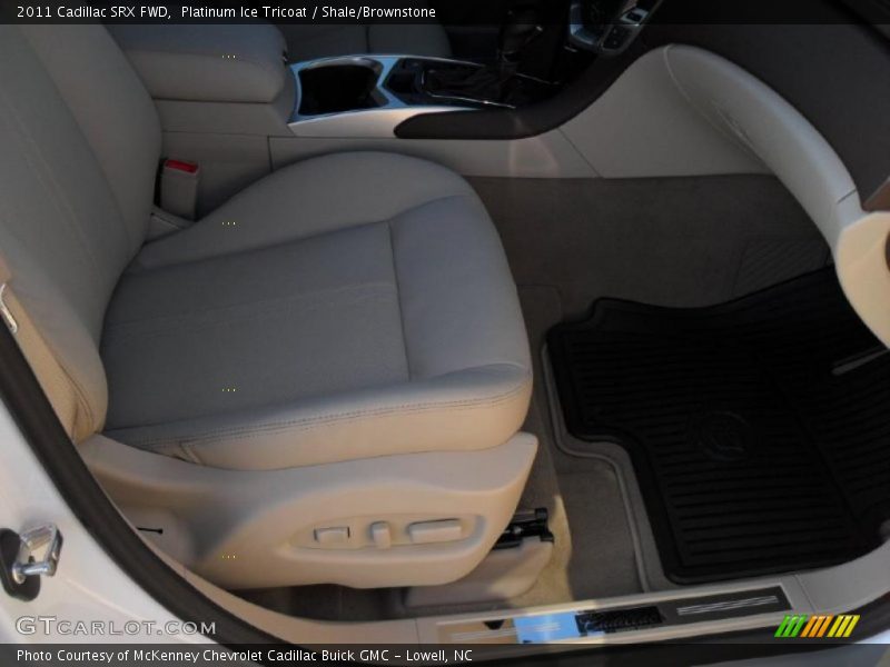 Platinum Ice Tricoat / Shale/Brownstone 2011 Cadillac SRX FWD