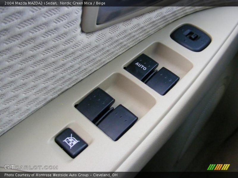 Controls of 2004 MAZDA3 i Sedan