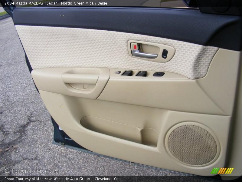 Door Panel of 2004 MAZDA3 i Sedan
