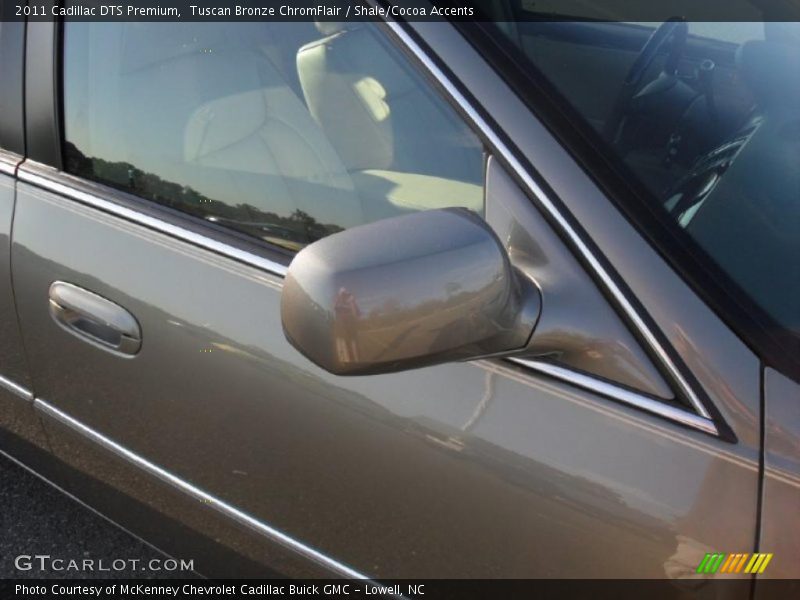 Tuscan Bronze ChromFlair / Shale/Cocoa Accents 2011 Cadillac DTS Premium