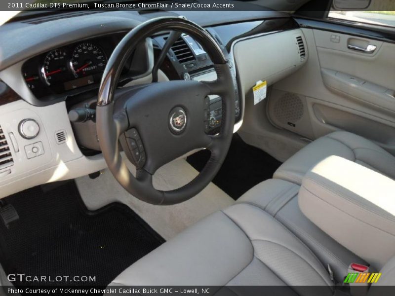 Tuscan Bronze ChromFlair / Shale/Cocoa Accents 2011 Cadillac DTS Premium