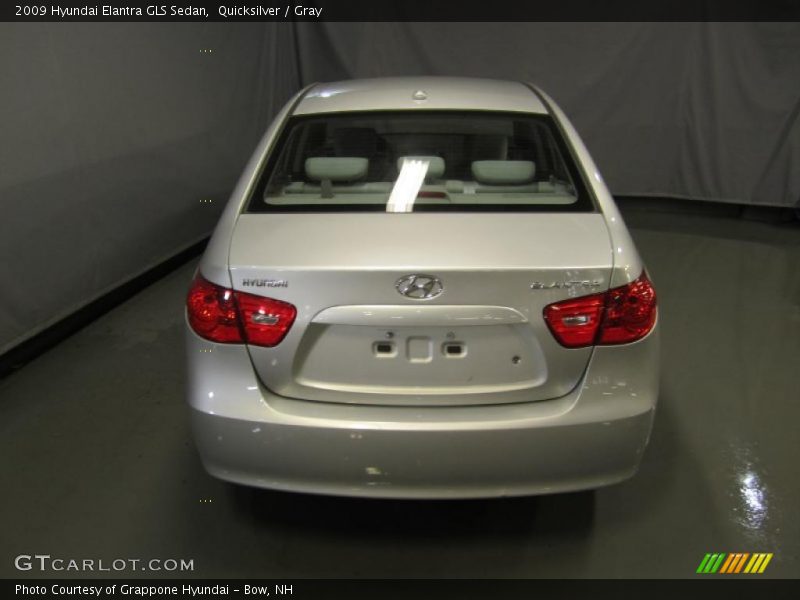 Quicksilver / Gray 2009 Hyundai Elantra GLS Sedan