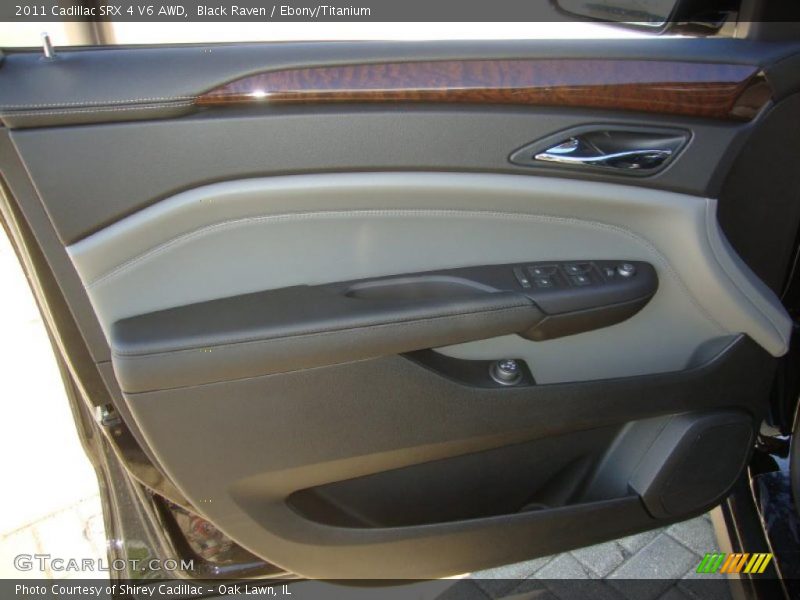 Door Panel of 2011 SRX 4 V6 AWD