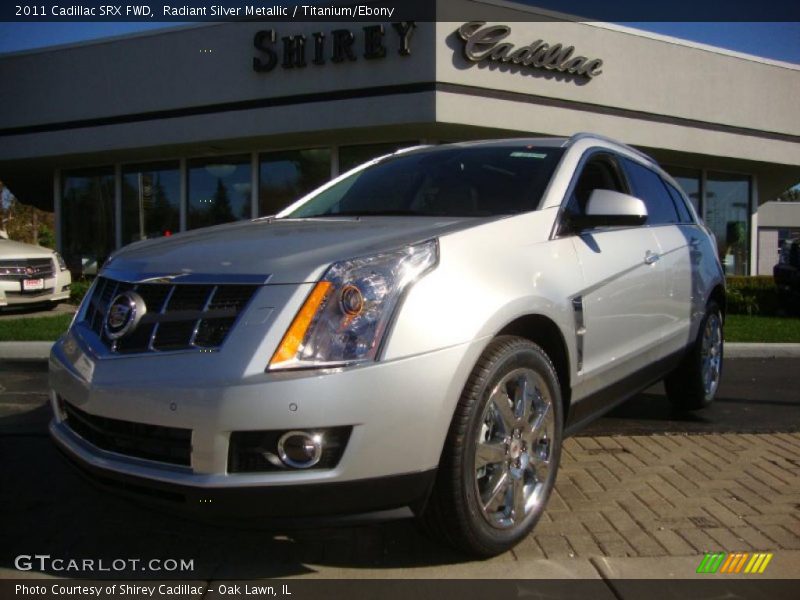 Front 3/4 View of 2011 SRX FWD