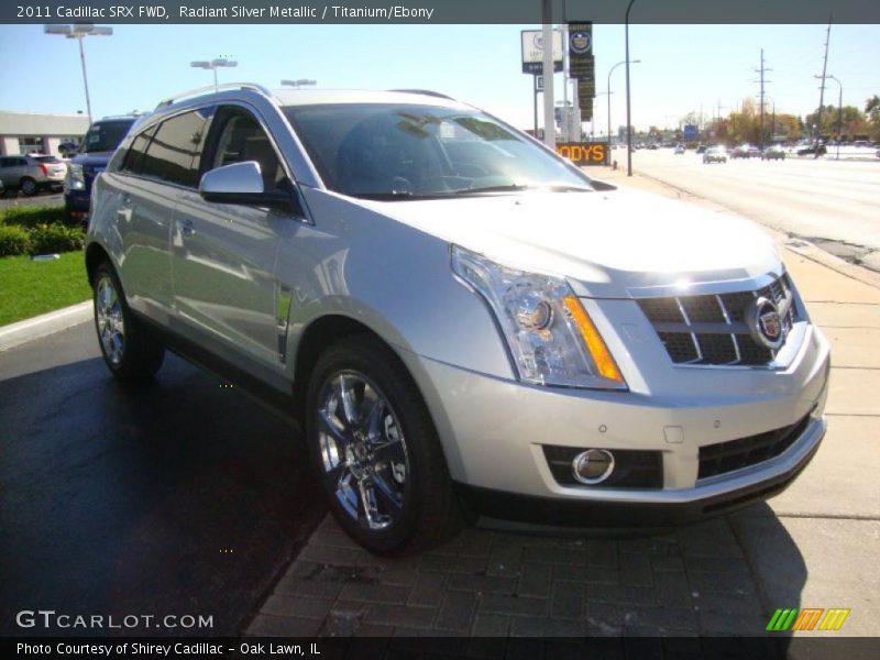  2011 SRX FWD Radiant Silver Metallic