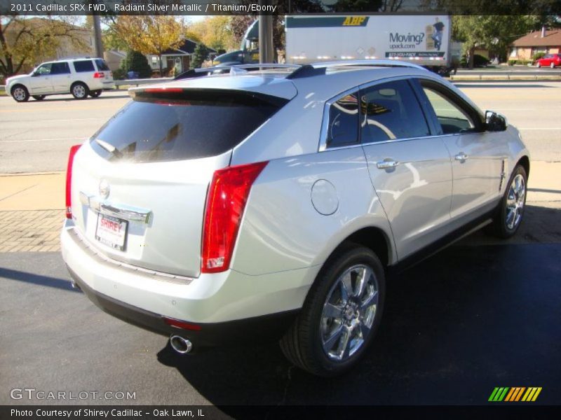  2011 SRX FWD Radiant Silver Metallic