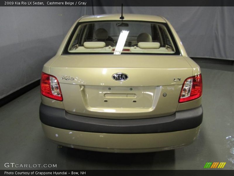 Cashmere Beige / Gray 2009 Kia Rio LX Sedan