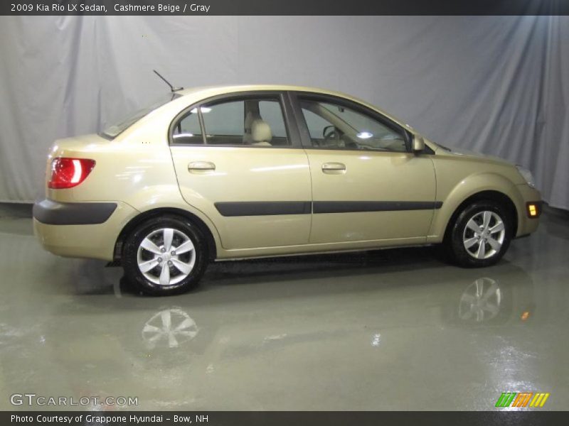 Cashmere Beige / Gray 2009 Kia Rio LX Sedan