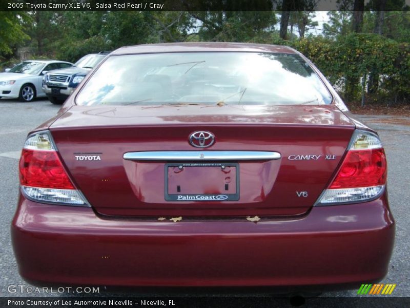 Salsa Red Pearl / Gray 2005 Toyota Camry XLE V6