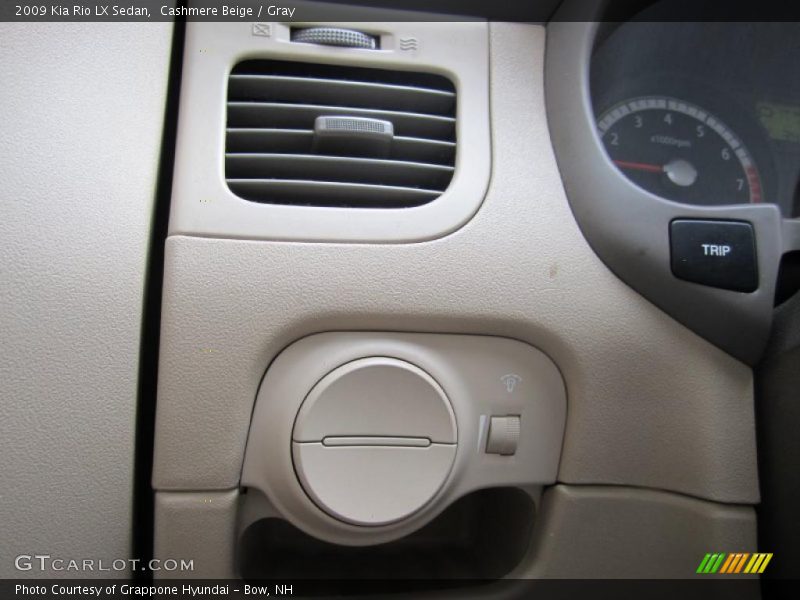 Cashmere Beige / Gray 2009 Kia Rio LX Sedan