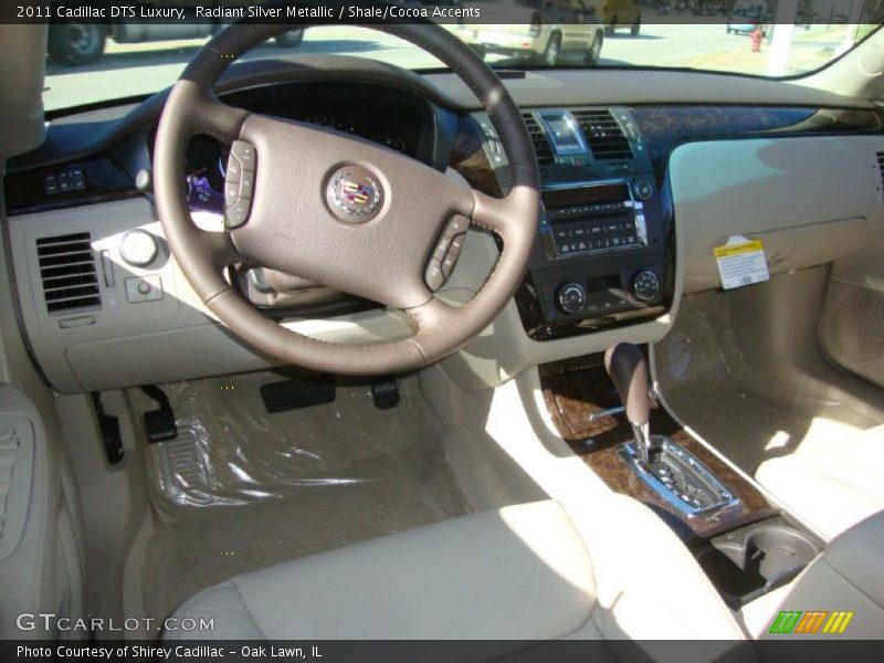 Radiant Silver Metallic / Shale/Cocoa Accents 2011 Cadillac DTS Luxury