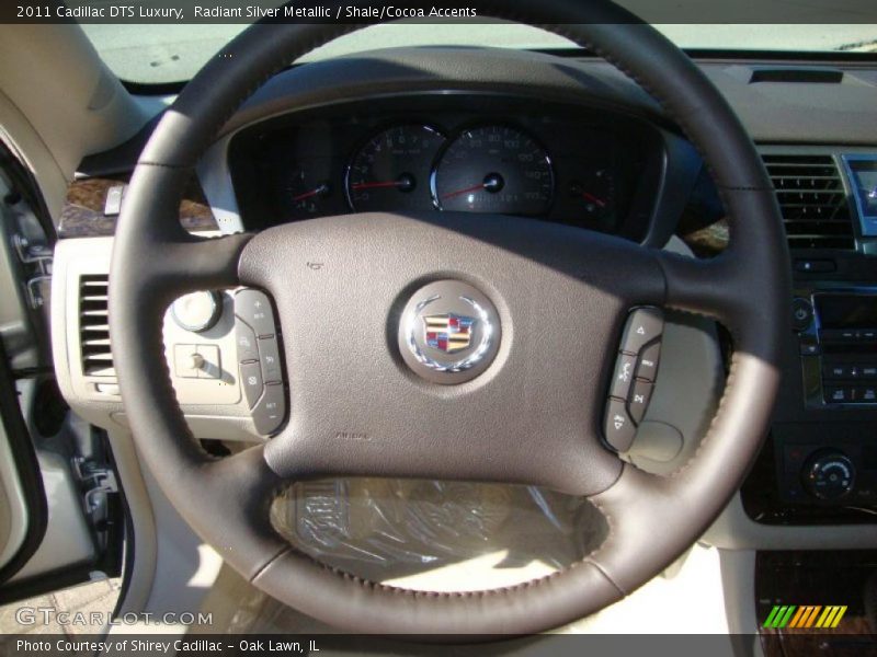 Radiant Silver Metallic / Shale/Cocoa Accents 2011 Cadillac DTS Luxury