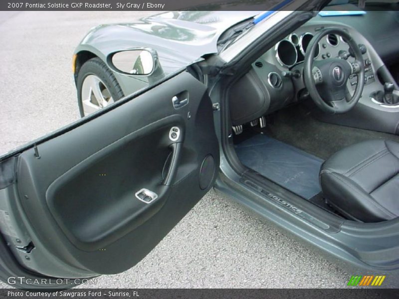  2007 Solstice GXP Roadster Ebony Interior