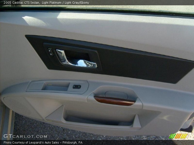 Light Platinum / Light Gray/Ebony 2005 Cadillac CTS Sedan