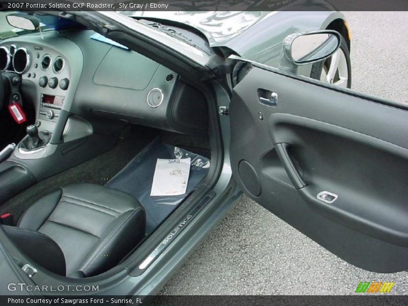  2007 Solstice GXP Roadster Ebony Interior