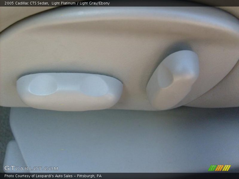 Light Platinum / Light Gray/Ebony 2005 Cadillac CTS Sedan