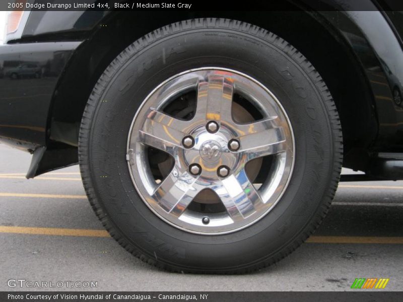  2005 Durango Limited 4x4 Wheel