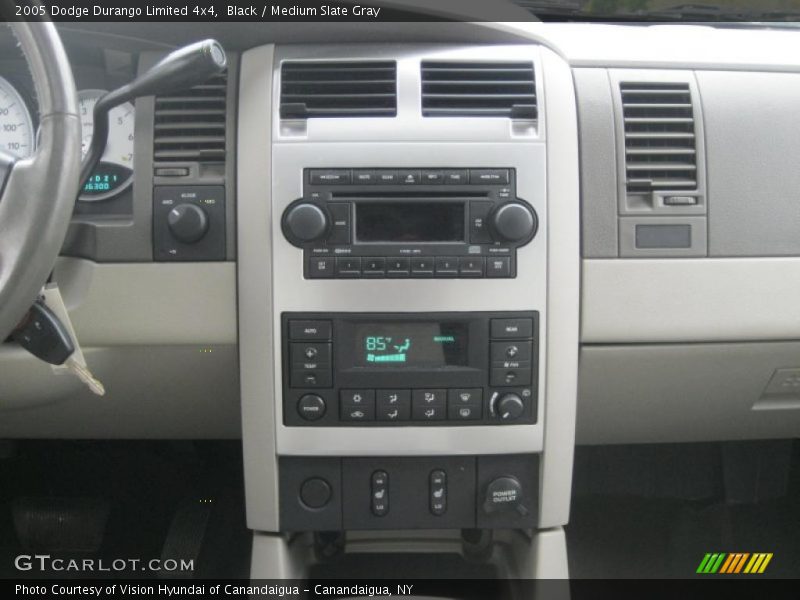 Controls of 2005 Durango Limited 4x4