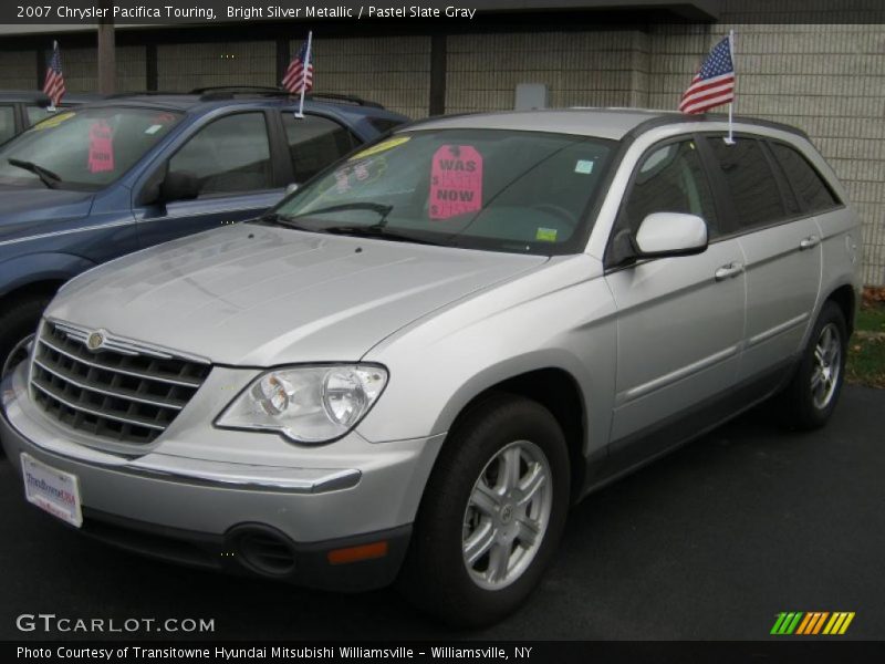 Bright Silver Metallic / Pastel Slate Gray 2007 Chrysler Pacifica Touring