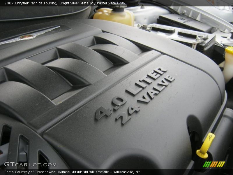 Bright Silver Metallic / Pastel Slate Gray 2007 Chrysler Pacifica Touring