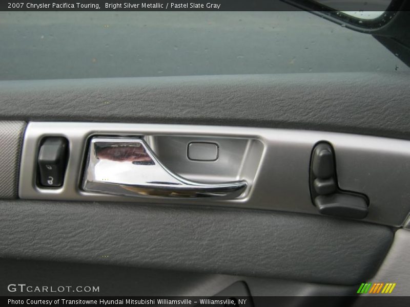 Bright Silver Metallic / Pastel Slate Gray 2007 Chrysler Pacifica Touring