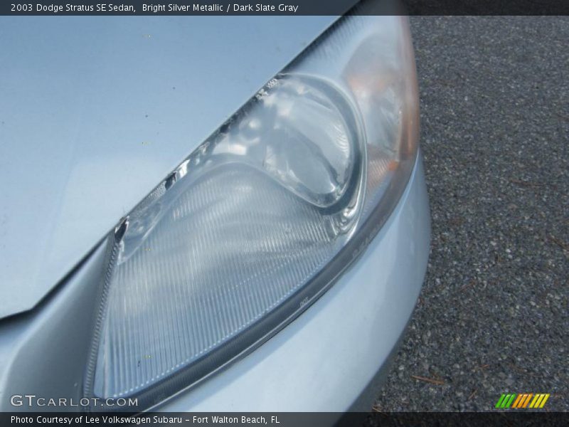 Bright Silver Metallic / Dark Slate Gray 2003 Dodge Stratus SE Sedan